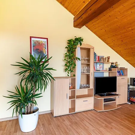 アパート Marlene